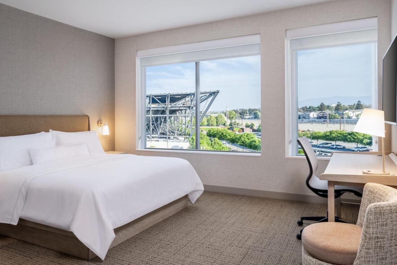 Element San Jose Airport Hotel Eksteriør billede
